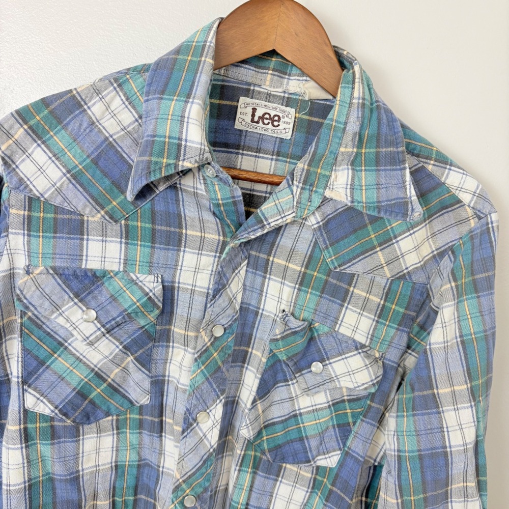 VTG 90s Lee Western Pearl Snap Shirt Mens M Blue Green Plaid Extra Long Tails
